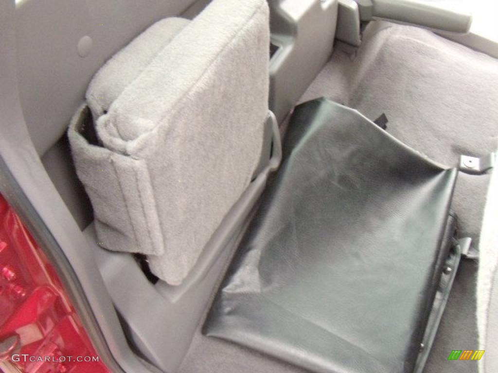 2003 B-Series Truck B3000 Cab Plus - Sunburst Red Metallic / Medium Dark Flint photo #11