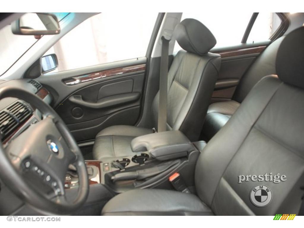 2005 3 Series 325xi Sedan - Jet Black / Black photo #9