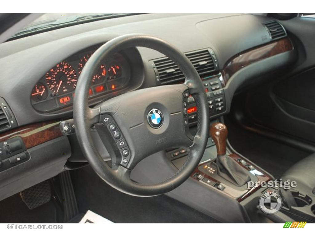 2005 3 Series 325xi Sedan - Jet Black / Black photo #14