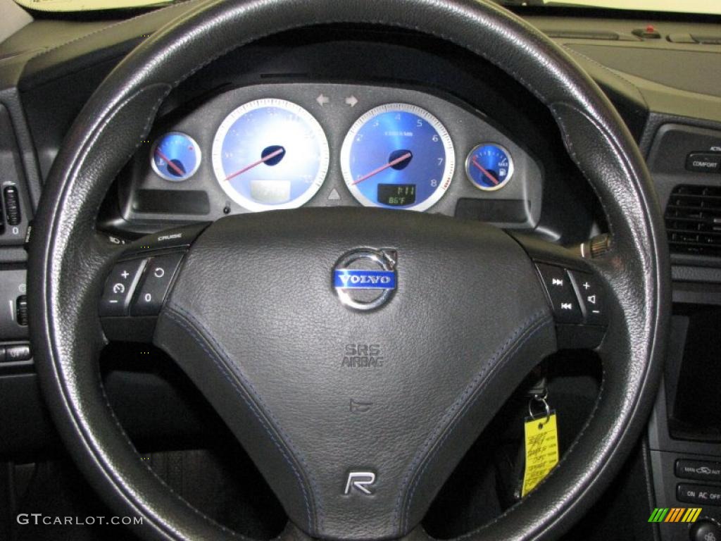 2004 S60 R AWD - Ruby Red Metallic / Nordkap Black/Blue R Metallic photo #17