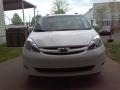 2006 Arctic Frost Pearl Toyota Sienna XLE  photo #2