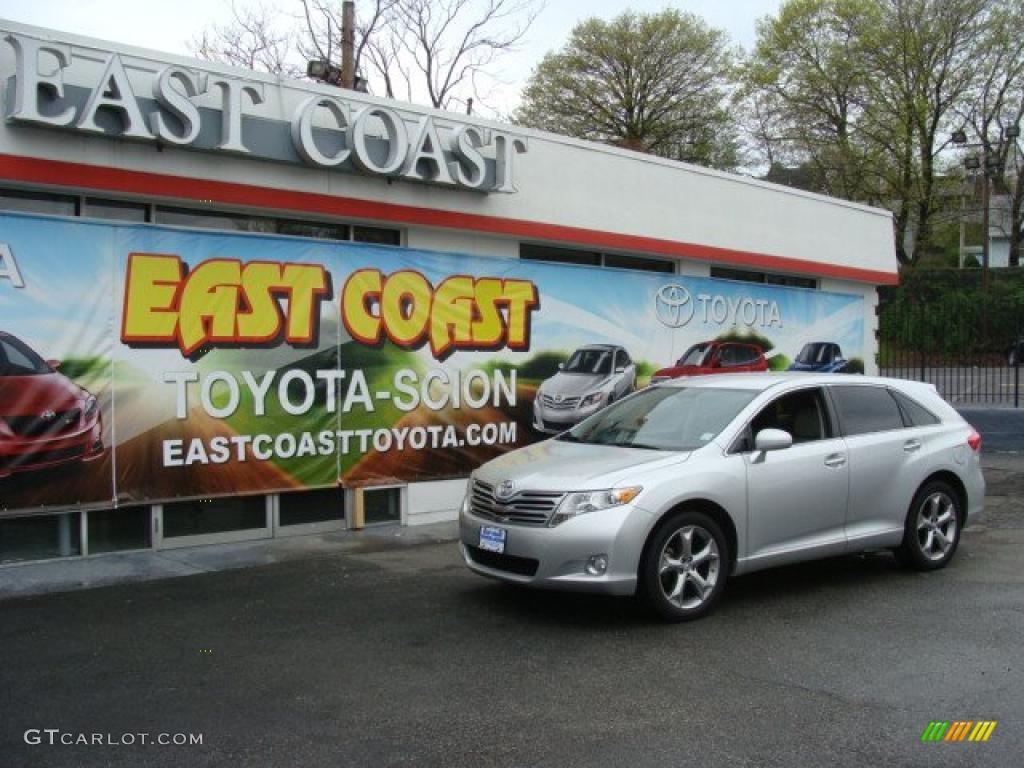 2009 Venza V6 AWD - Classic Silver Metallic / Gray photo #1