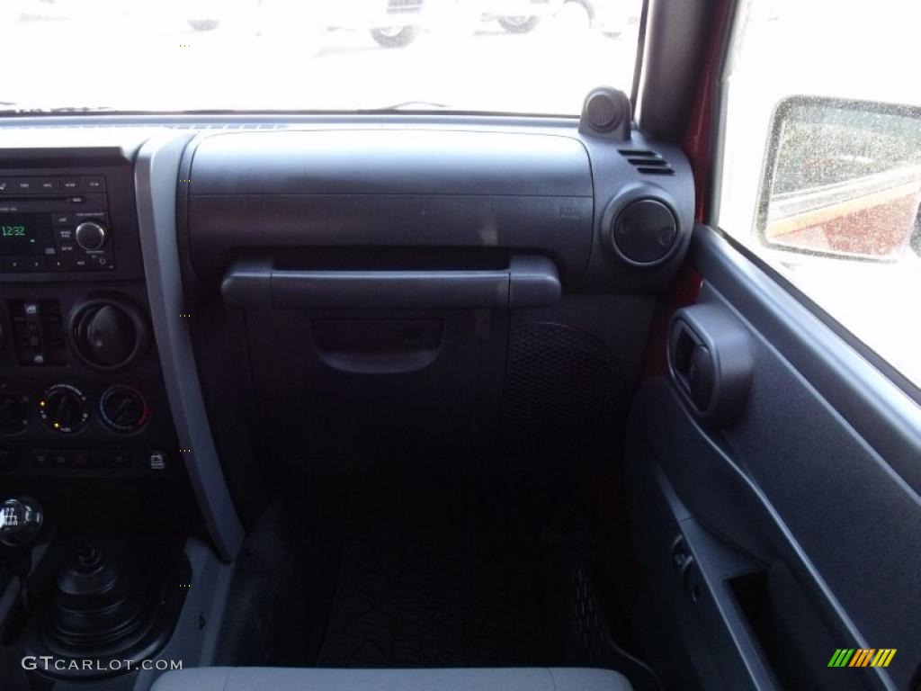 2008 Wrangler Unlimited Rubicon 4x4 - Red Rock Crystal Pearl / Dark Slate Gray/Med Slate Gray photo #17