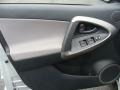 Classic Silver Metallic - RAV4 4WD Photo No. 6
