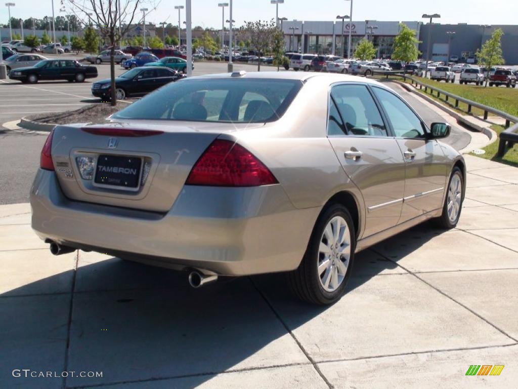 2007 Accord EX-L V6 Sedan - Desert Mist Metallic / Ivory photo #7