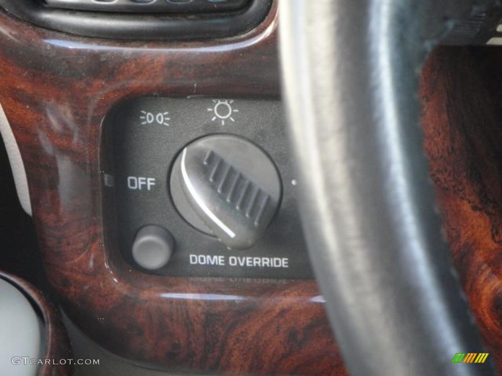 2002 Express 1500 Passenger Conversion Van - Light Pewter Metallic / Dark Pewter photo #32