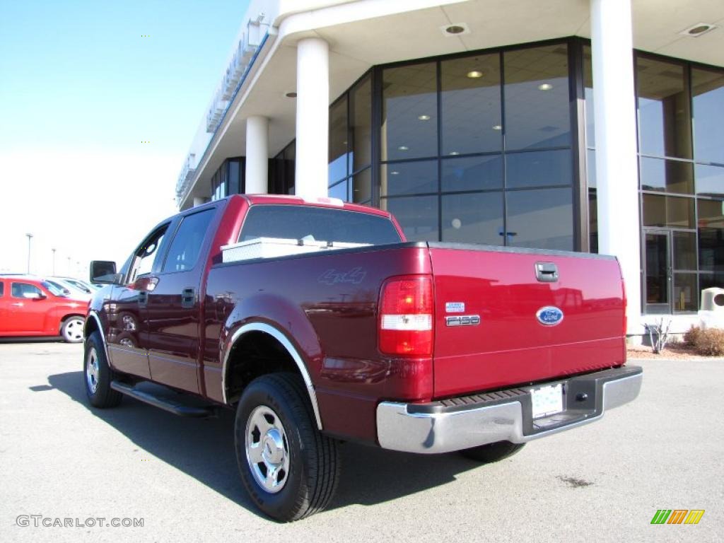 2005 F150 XLT SuperCrew 4x4 - Dark Toreador Red Metallic / Medium Flint Grey photo #10