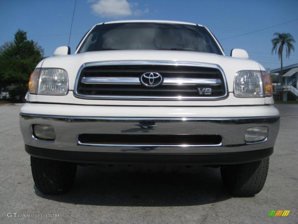 2000 Tundra SR5 Extended Cab 4x4 - Natural White / Light Charcoal photo #1