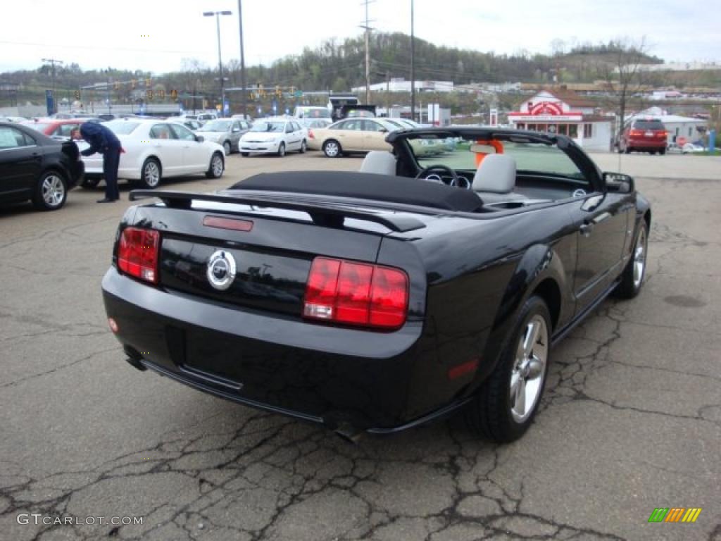 2007 Mustang GT Premium Convertible - Black / Light Graphite photo #4