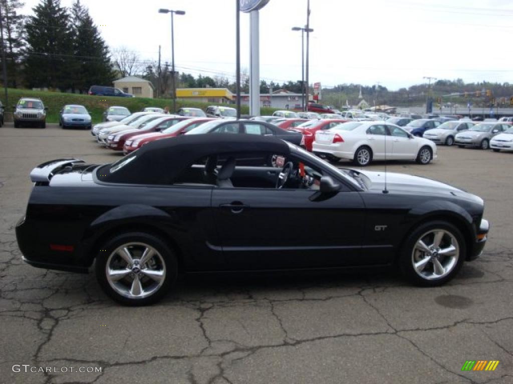2007 Mustang GT Premium Convertible - Black / Light Graphite photo #16