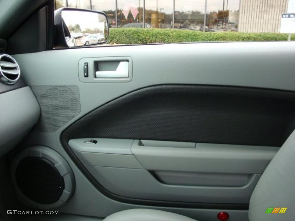 2007 Mustang GT Premium Convertible - Black / Light Graphite photo #23