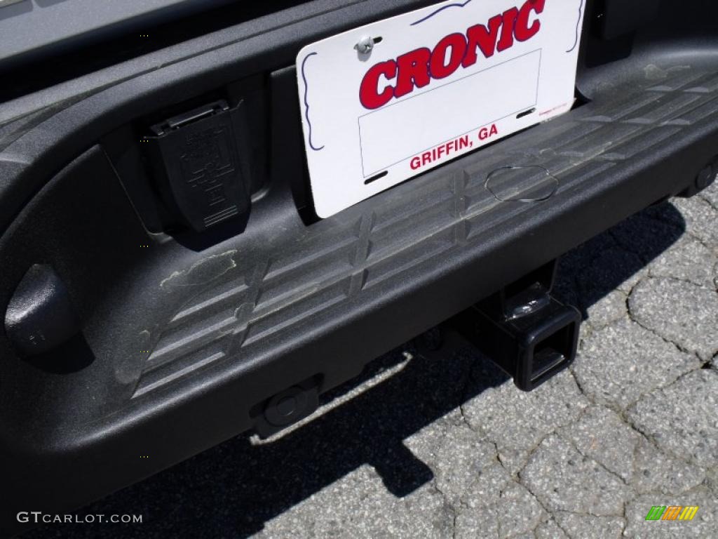 2010 Sierra 1500 SLE Crew Cab - Pure Silver Metallic / Ebony photo #11