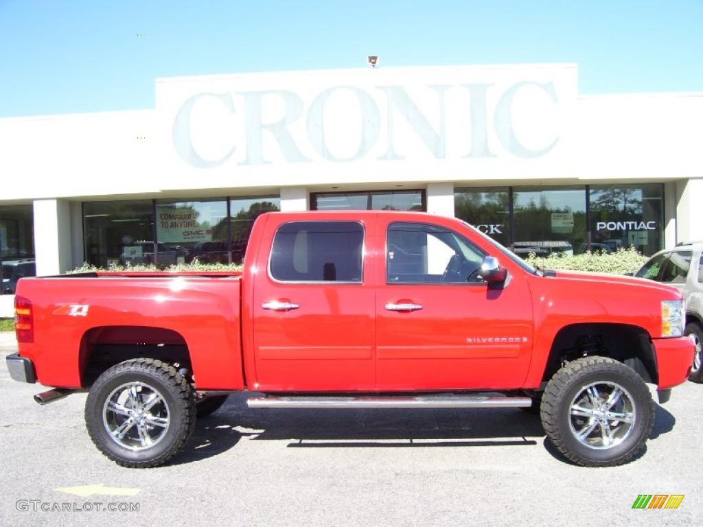 Victory Red Chevrolet Silverado 1500