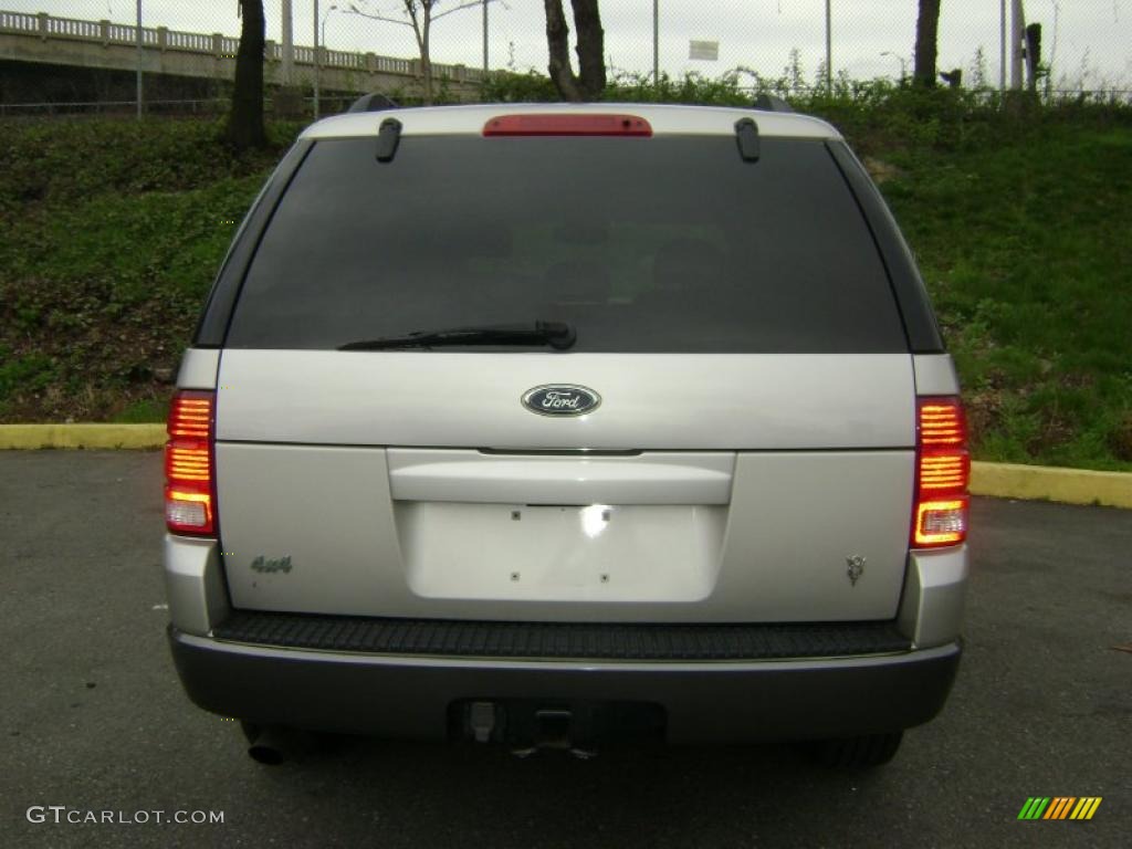 2003 Explorer XLT 4x4 - Silver Birch Metallic / Graphite Grey photo #11