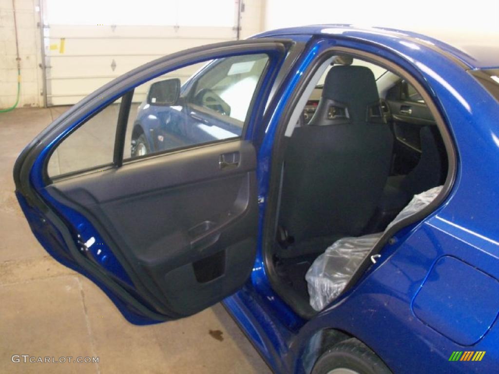 2010 Lancer Evolution GSR - Octane Blue Pearl / Black Sport Fabric photo #16