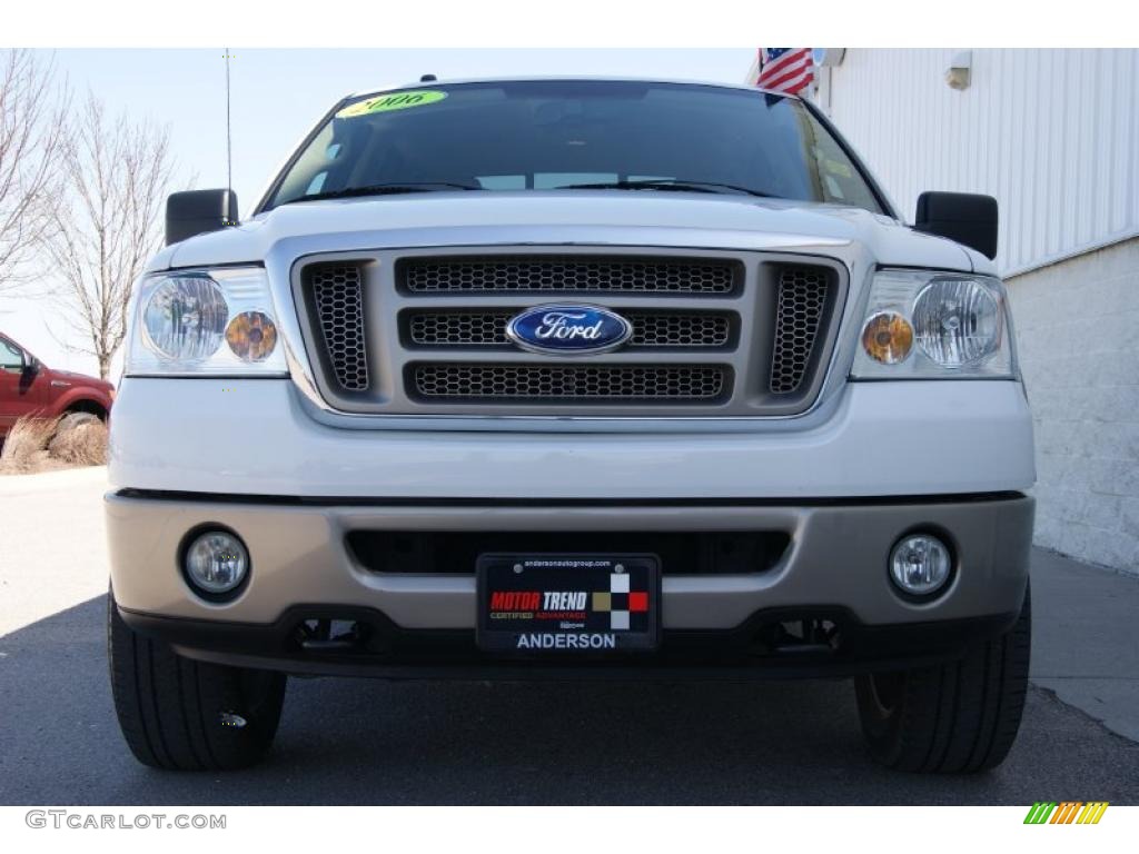 2006 F150 King Ranch SuperCrew 4x4 - Oxford White / Castano Brown Leather photo #2