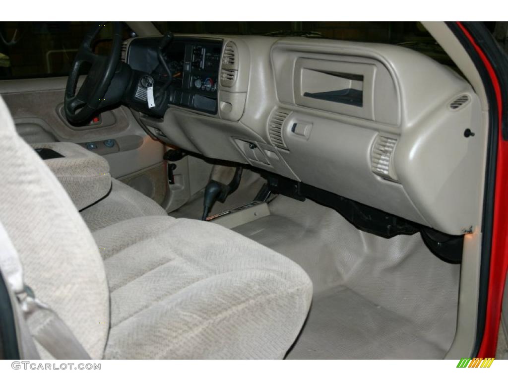 2000 Sierra 2500 SLE Regular Cab 4x4 - Fire Red / Oak photo #15