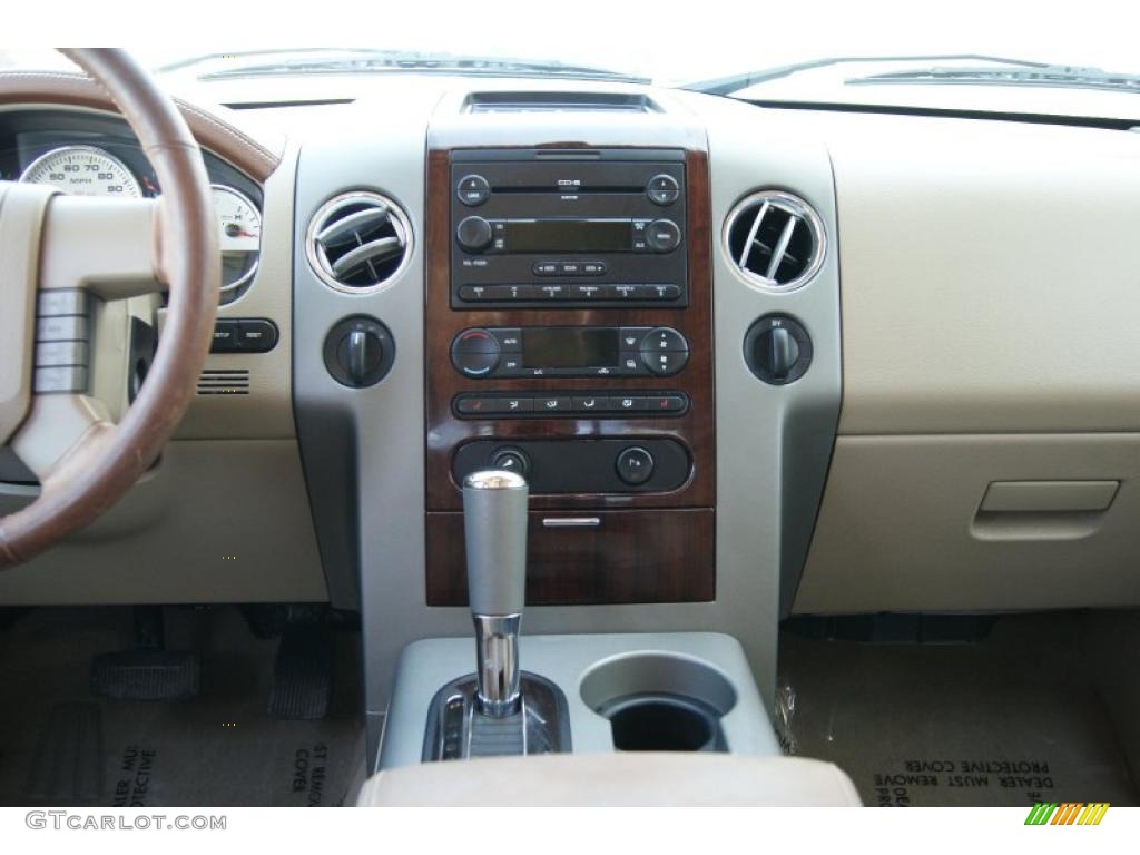 2006 F150 King Ranch SuperCrew 4x4 - Oxford White / Castano Brown Leather photo #22