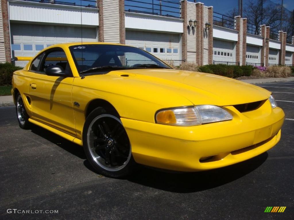 1998 Mustang GT Coupe - Chrome Yellow / Charcoal Grey photo #1