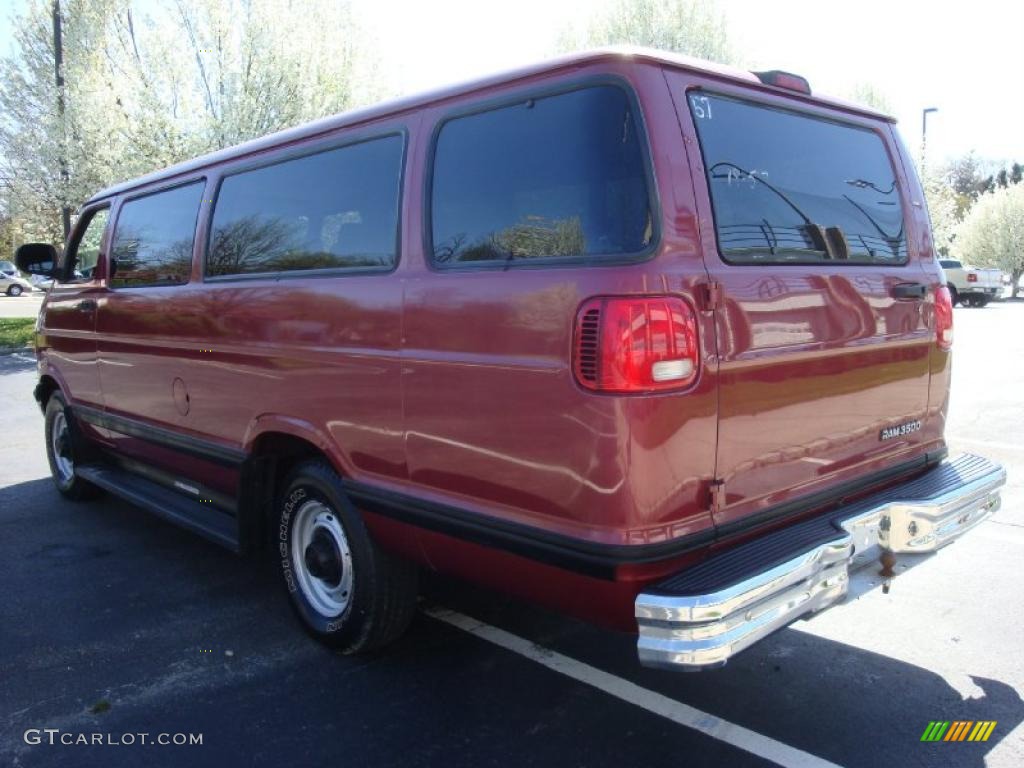 2001 Ram Van 3500 Passenger - Medium Red Metallic / Dark Slate Gray photo #4