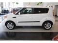 2010 Clear White Kia Soul +  photo #4