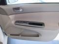 Super White - Camry LE Photo No. 25