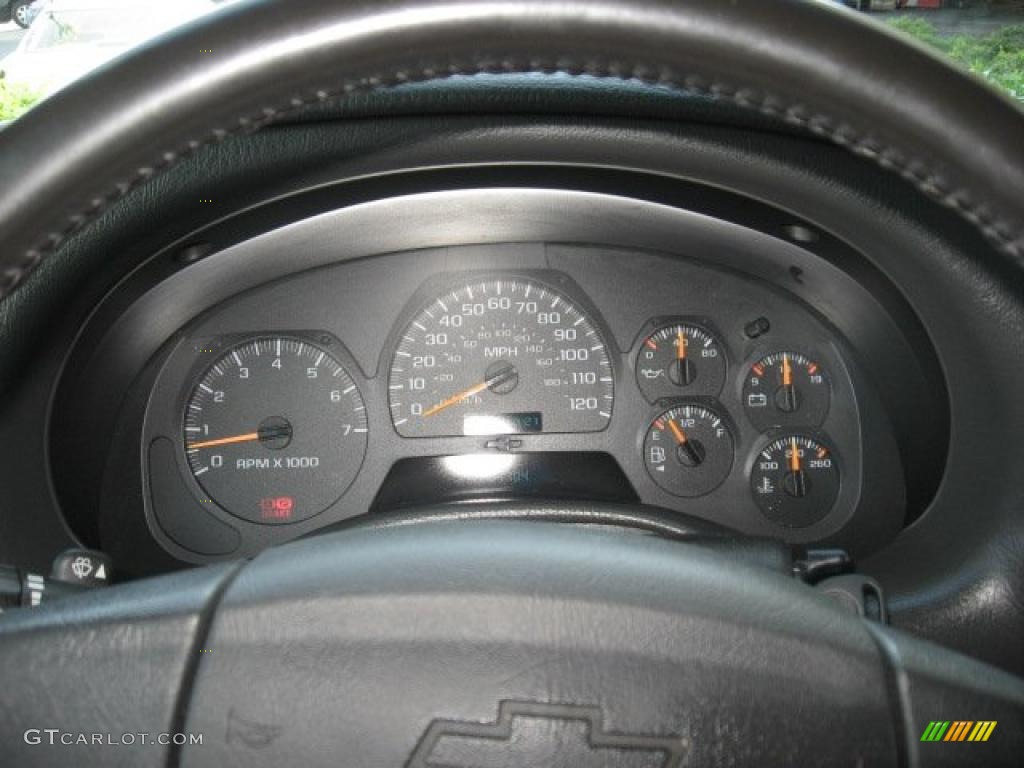 2003 TrailBlazer LT 4x4 - Black / Gray photo #19