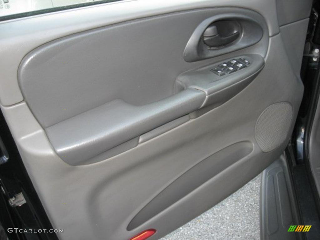 2003 TrailBlazer LT 4x4 - Black / Gray photo #30