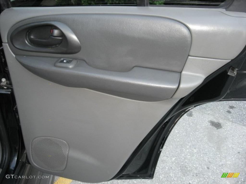 2003 TrailBlazer LT 4x4 - Black / Gray photo #32