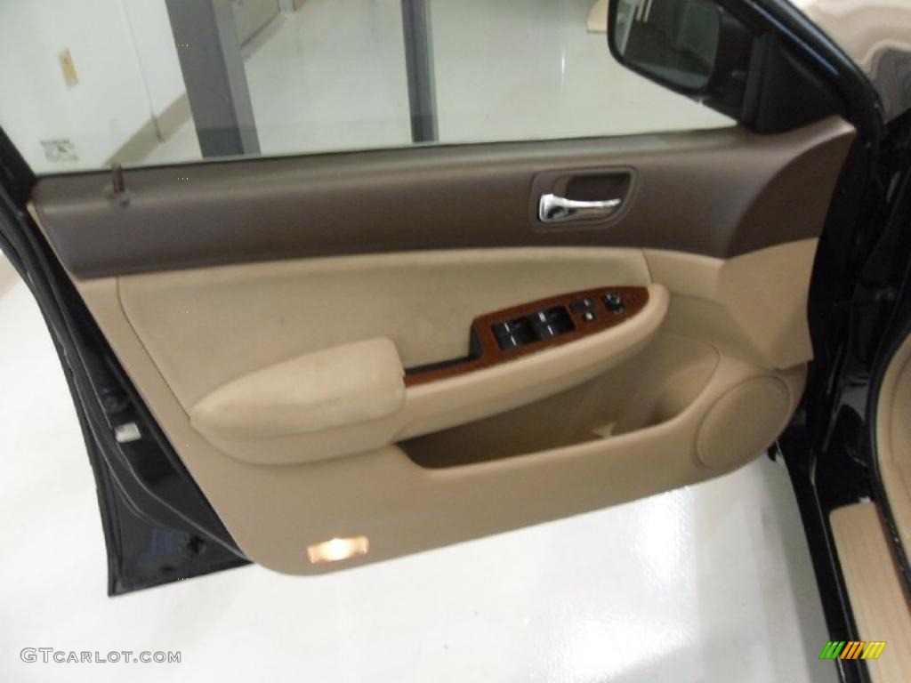 2006 Accord EX Sedan - Nighthawk Black Pearl / Ivory photo #7