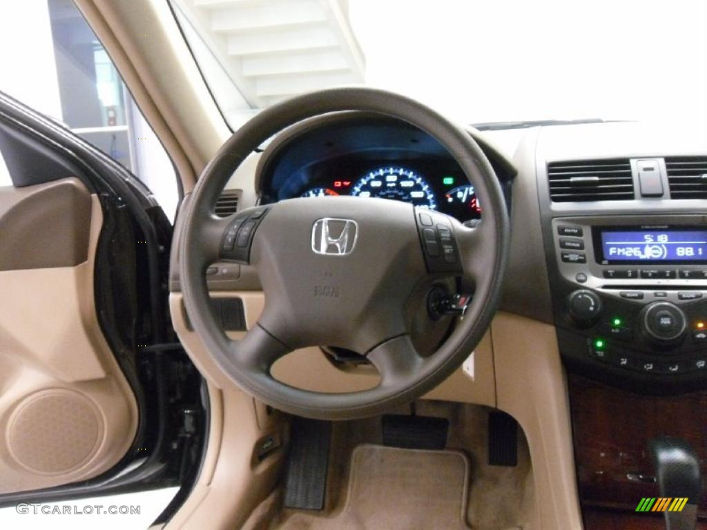 2006 Accord EX Sedan - Nighthawk Black Pearl / Ivory photo #17