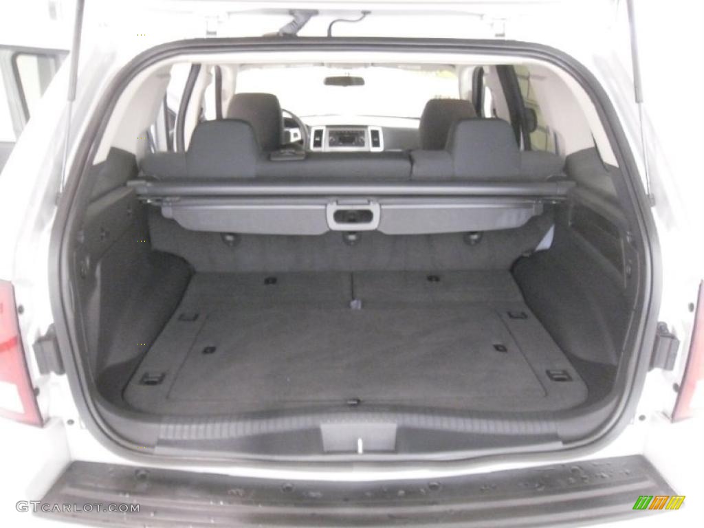 2008 Grand Cherokee Laredo - Bright Silver Metallic / Dark Slate Gray photo #16