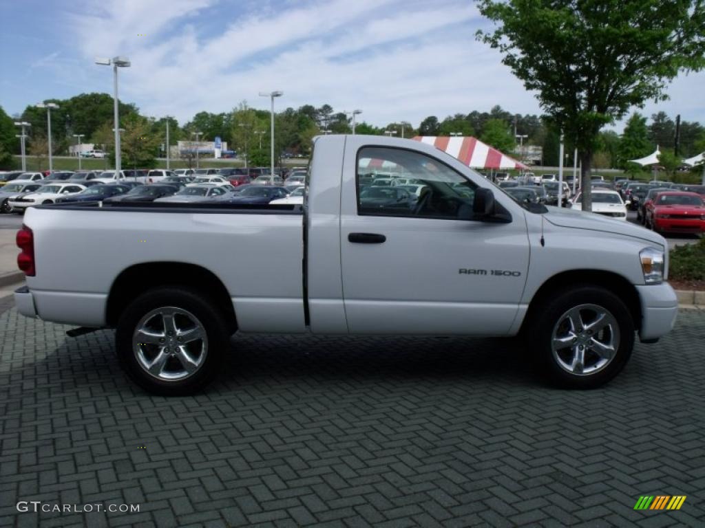 2007 Ram 1500 Sport Regular Cab - Bright White / Medium Slate Gray photo #6