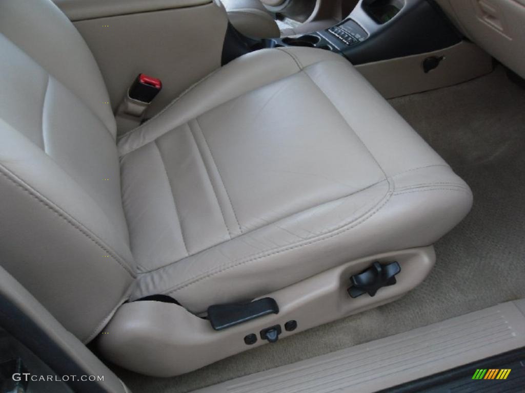 2000 Mountaineer V8 AWD - Spruce Green Metallic / Prairie Tan photo #18