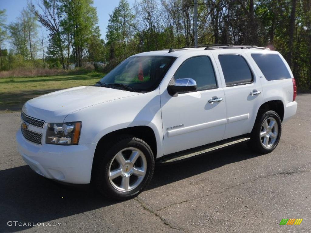 Summit White Chevrolet Tahoe