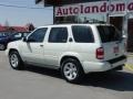 Glacier White Pearl - Pathfinder LE 4x4 Photo No. 3