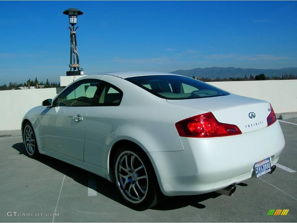 2007 G 35 Coupe - Ivory Pearl / Stone Gray photo #3