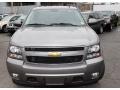 Greystone Metallic - Suburban LT 4x4 Photo No. 2
