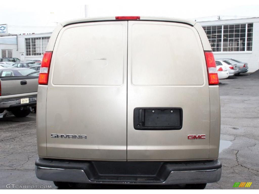 2008 Savana Van 2500 Cargo - Sand Beige Metallic / Neutral photo #6