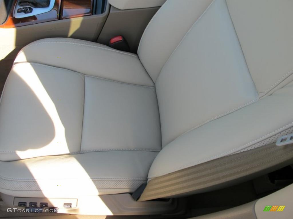 2010 XC90 V8 AWD - White Pearl Metallic / Soft Beige photo #7