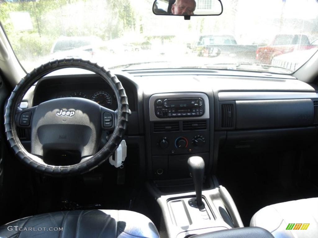 2002 Grand Cherokee Sport - Silverstone Metallic / Dark Slate Gray photo #3