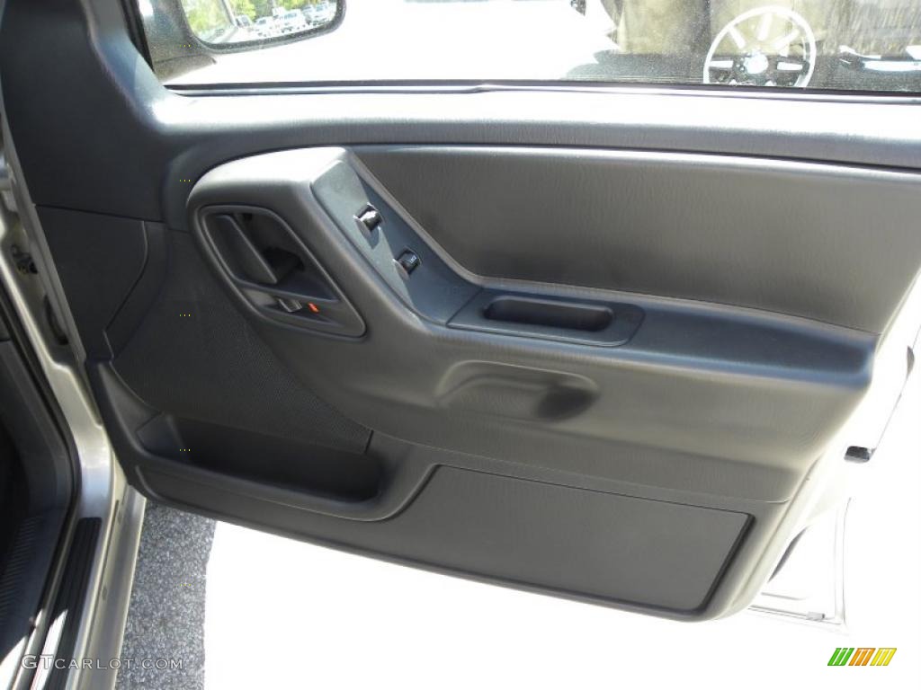 2002 Grand Cherokee Sport - Silverstone Metallic / Dark Slate Gray photo #10