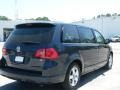 Atlantis Blue Metallic - Routan SE Photo No. 5
