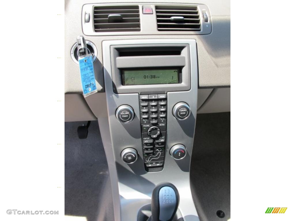 2010 C30 T5 - Black Stone / Quartz photo #9