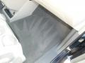 Atlantis Blue Metallic - Routan SE Photo No. 31