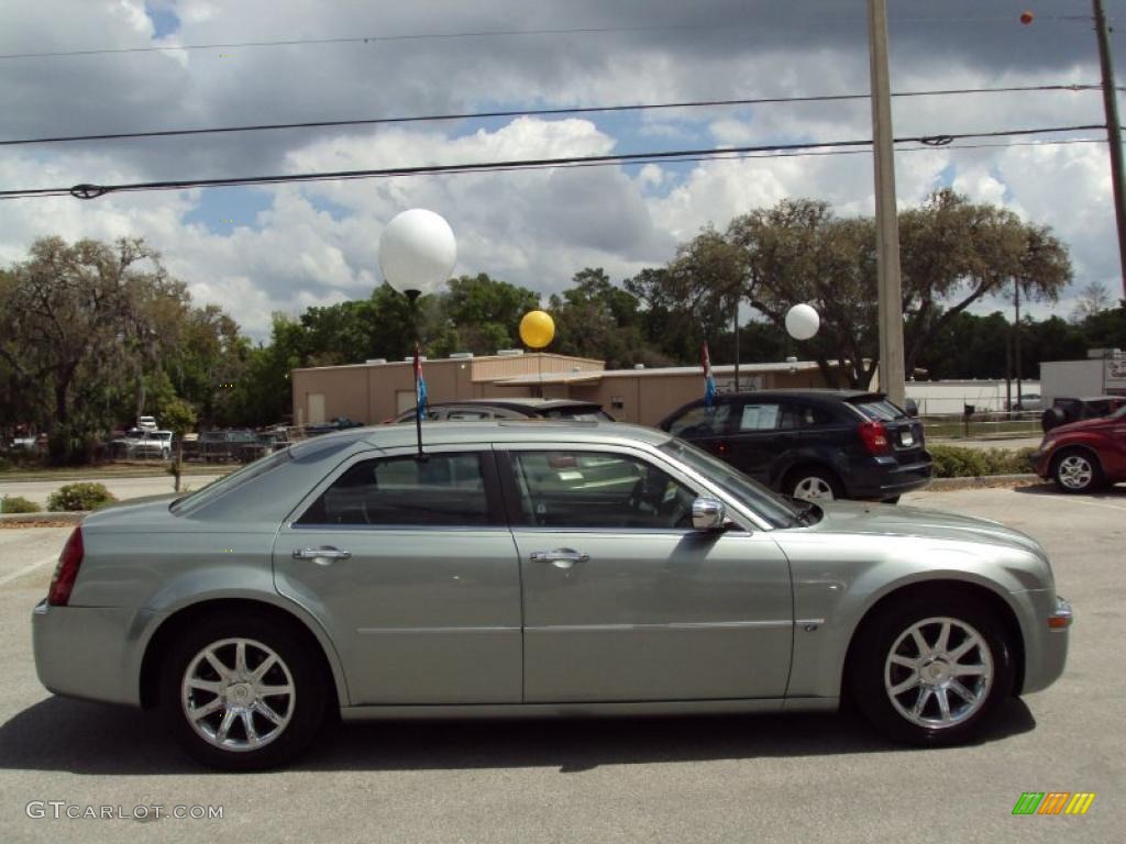 2005 300 C HEMI - Satin Jade Pearl / Dark Slate Gray/Medium Slate Gray photo #9