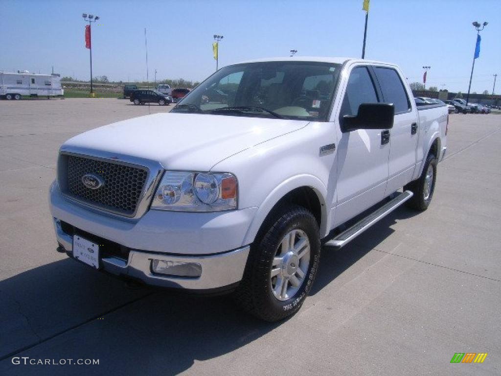 2004 F150 Lariat SuperCrew 4x4 - Oxford White / Tan photo #7