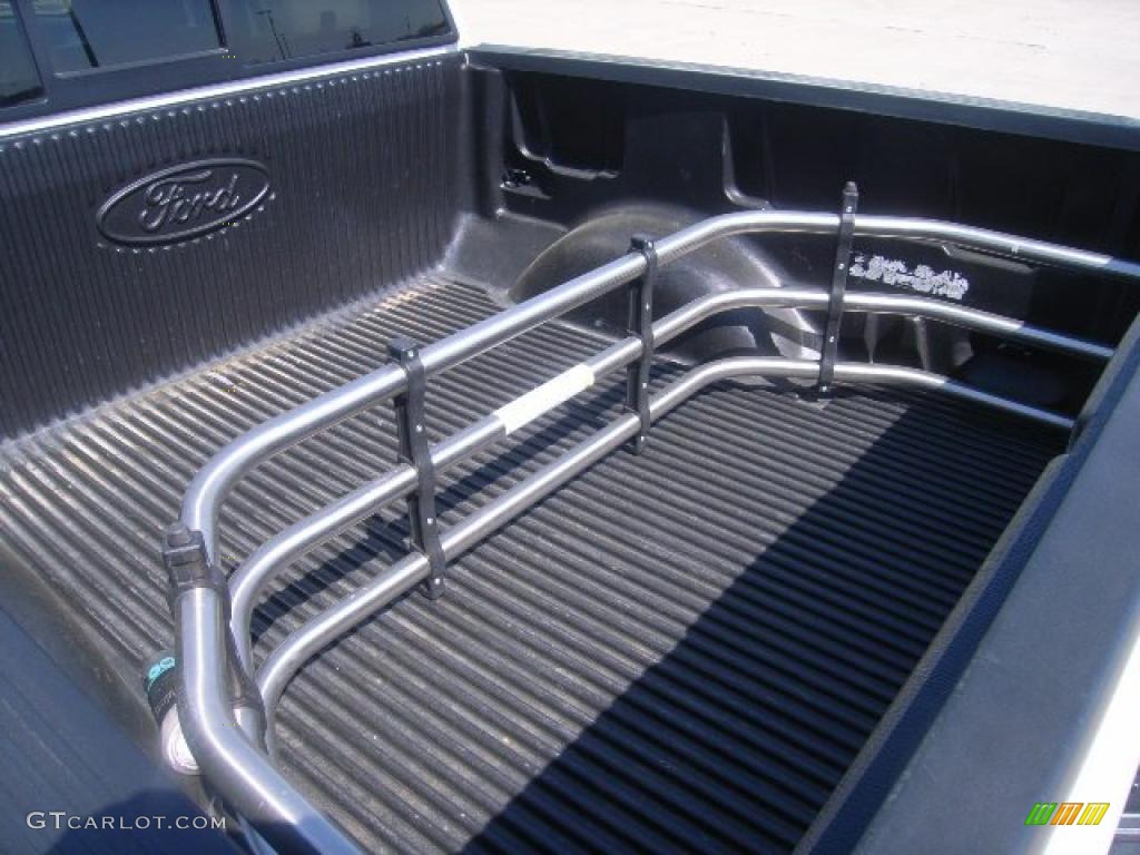 2004 F150 Lariat SuperCrew 4x4 - Oxford White / Tan photo #15