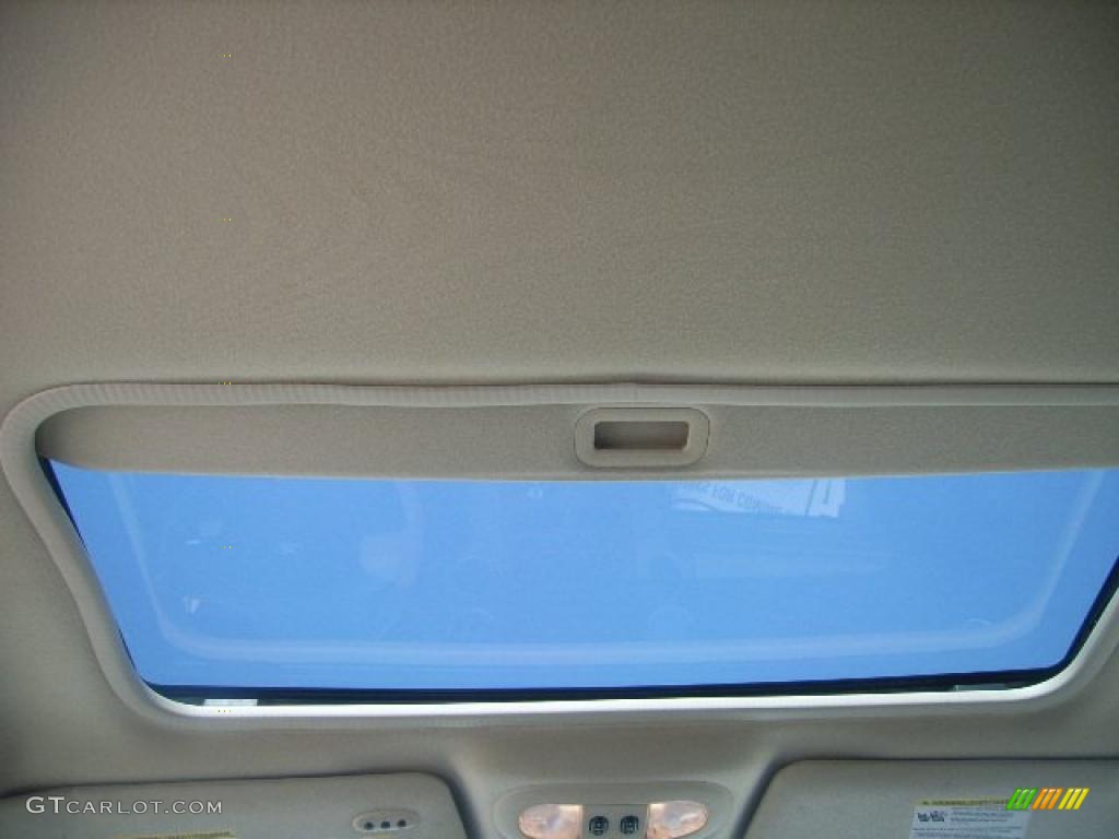 2004 F150 Lariat SuperCrew 4x4 - Oxford White / Tan photo #22