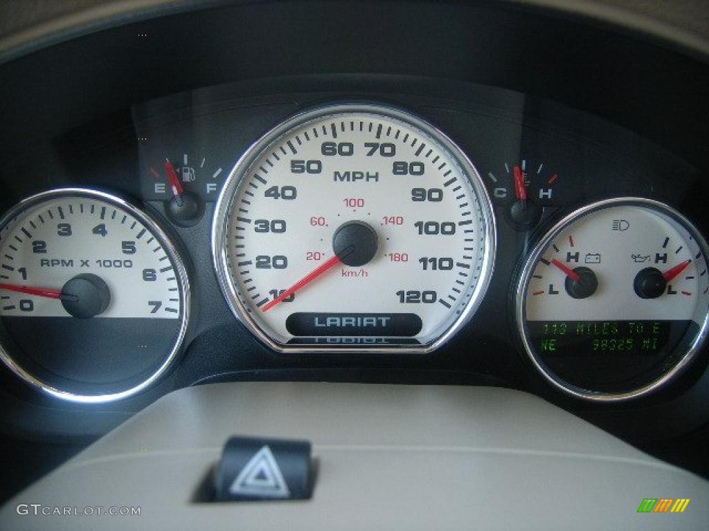 2004 F150 Lariat SuperCrew 4x4 - Oxford White / Tan photo #37